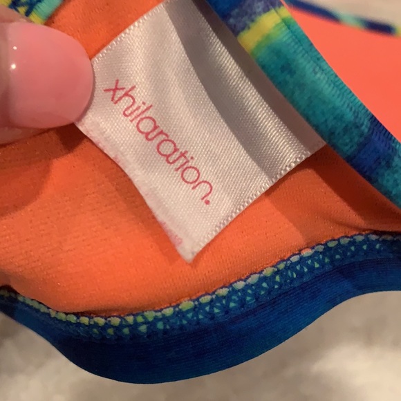 Xhilaration multi-colored bikini top - Picture 10 of 10